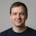 Довольный клиент Дмитрий С. после получения микрозайма онлайн с минимальным процентом в Взять Займ 5